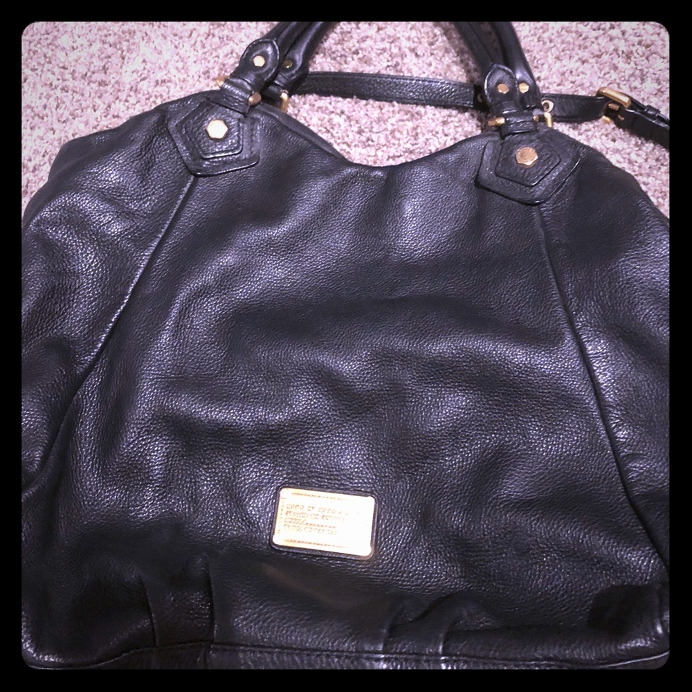 Marc  by Marc Jacobs classic Q. Black